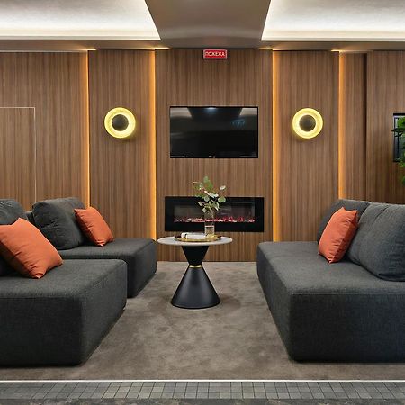 Mini Hotel On Brovarskaya Brovary Ngoại thất bức ảnh