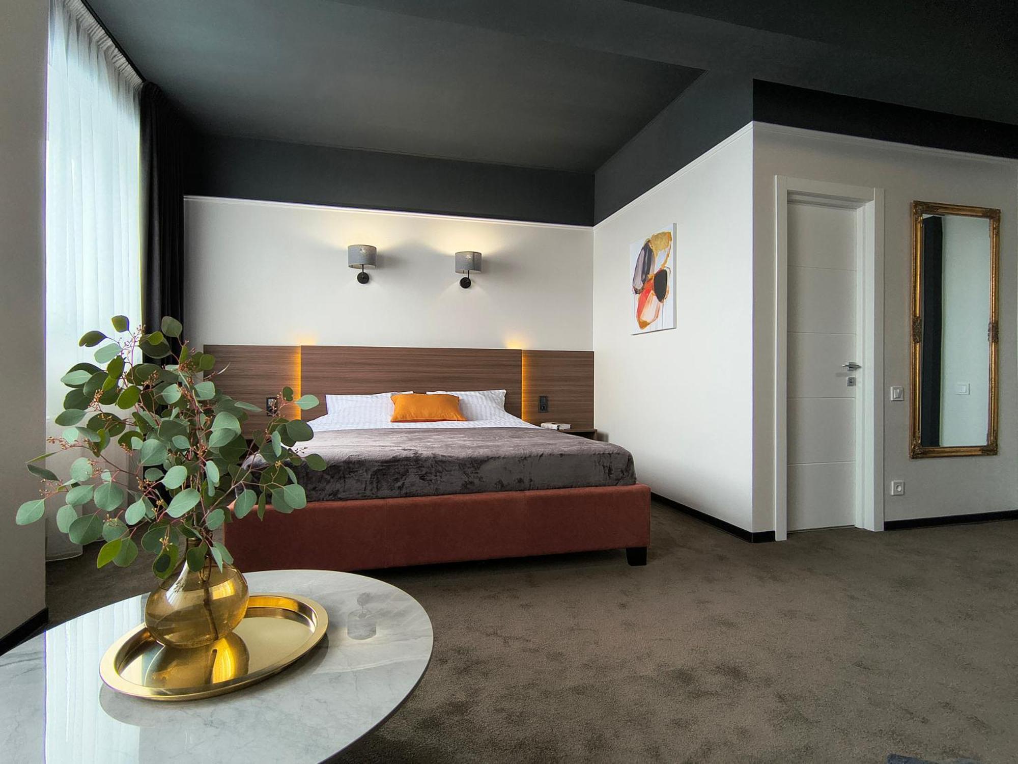 Mini Hotel On Brovarskaya Brovary Ngoại thất bức ảnh