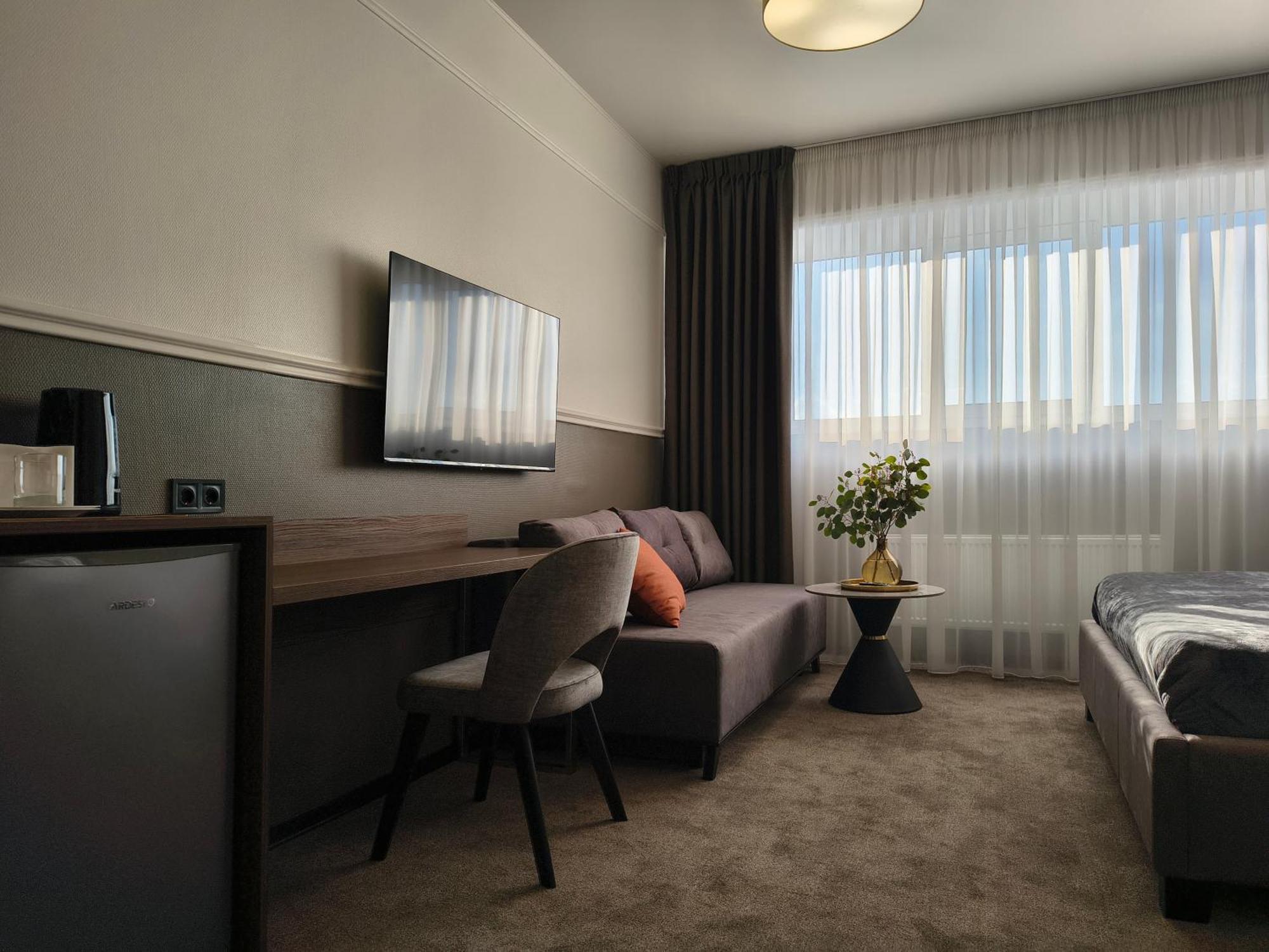 Mini Hotel On Brovarskaya Brovary Ngoại thất bức ảnh
